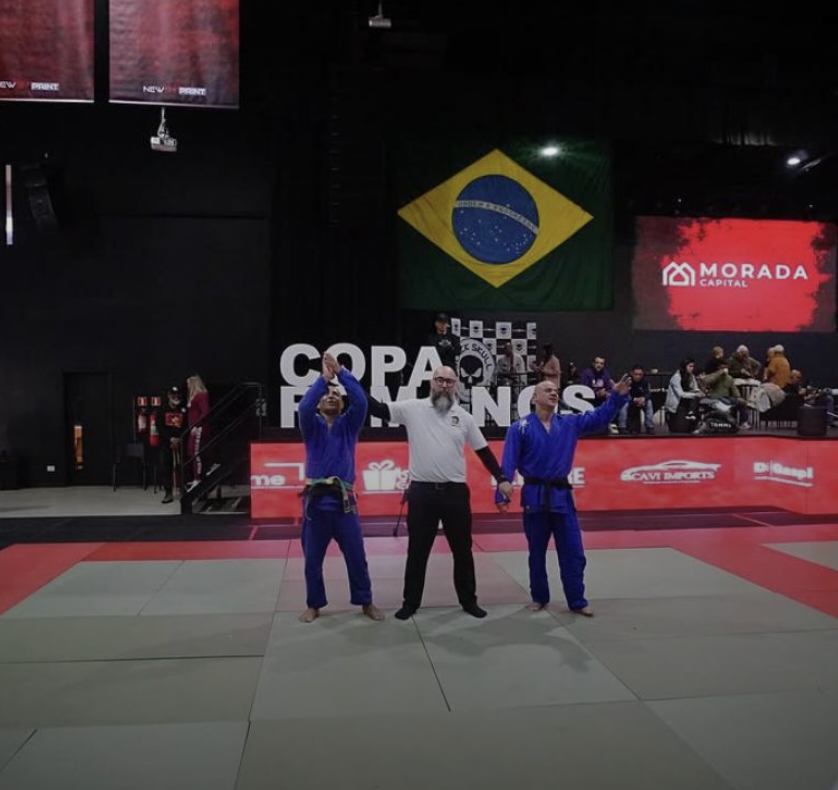Pódio e premiação dos finalistas.